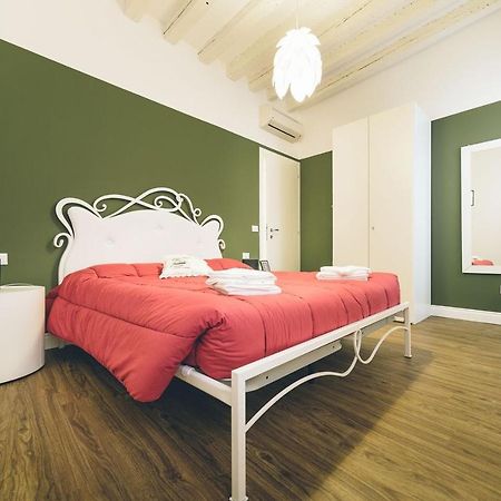 Gold Venice Suite By Wonderful Italy מראה חיצוני תמונה