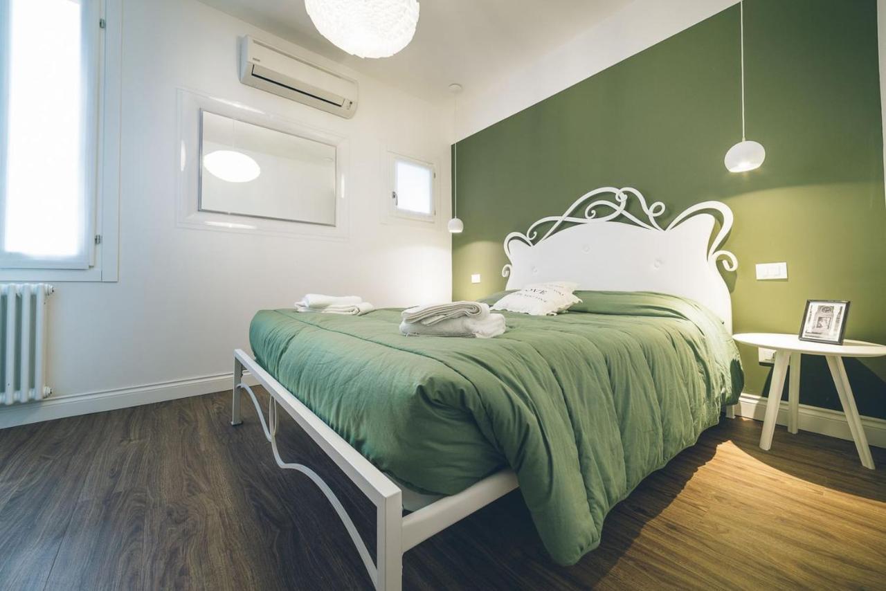 Gold Venice Suite By Wonderful Italy מראה חיצוני תמונה